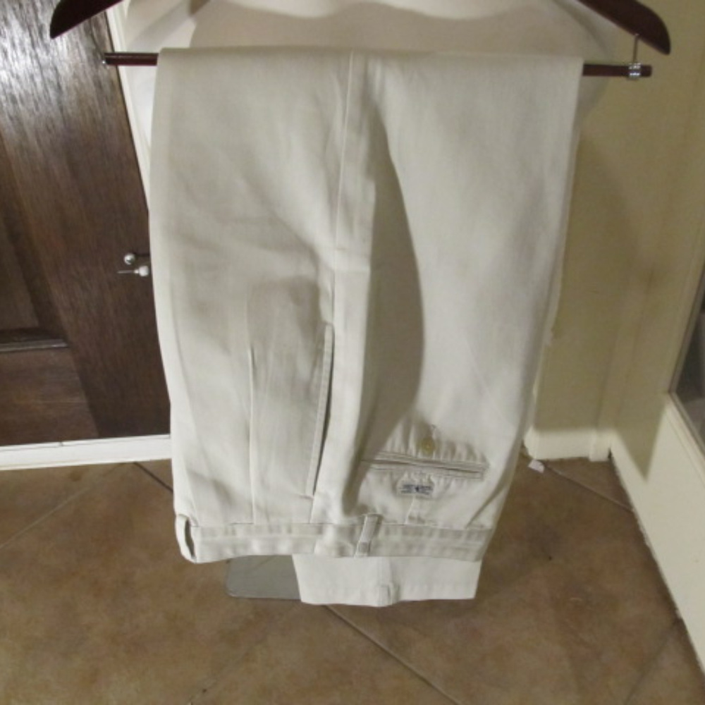 Ralph Lauren Men's Off-White Khaki Pants